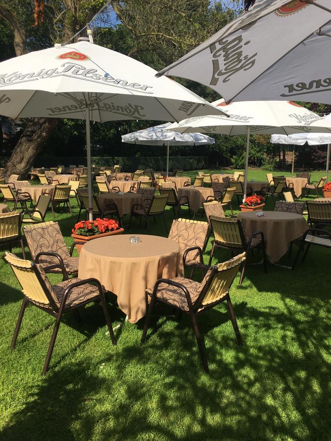 Hotel Restaurant Artemis 빌크 외부 사진